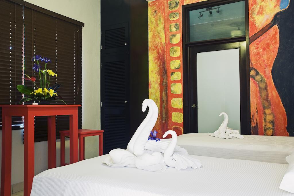 Hotel Villas Adela